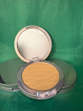tarte Bronzer & Contour Pressed Powder in Warm Tan